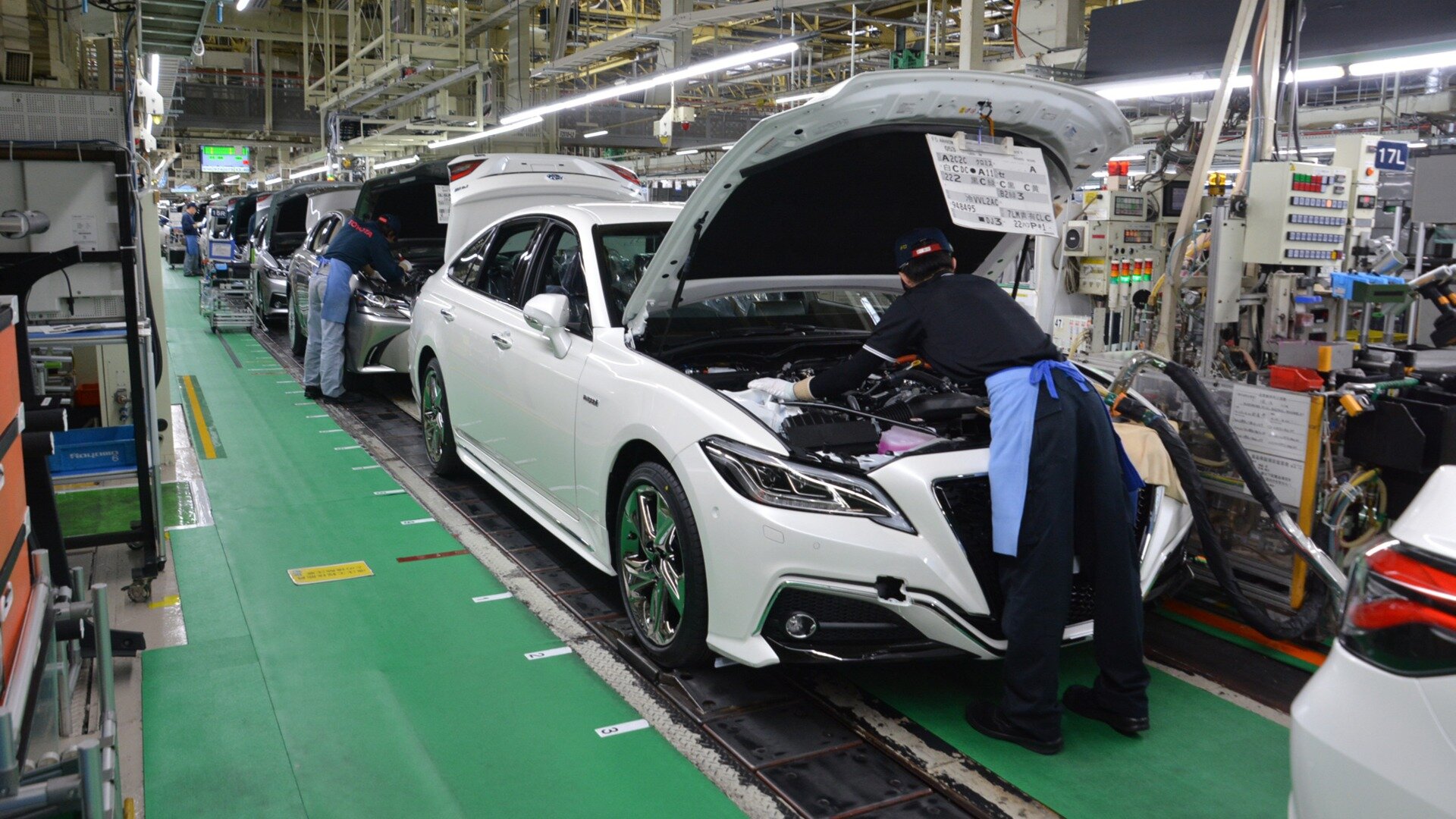 Toyota получила рекордную годовую прибыль