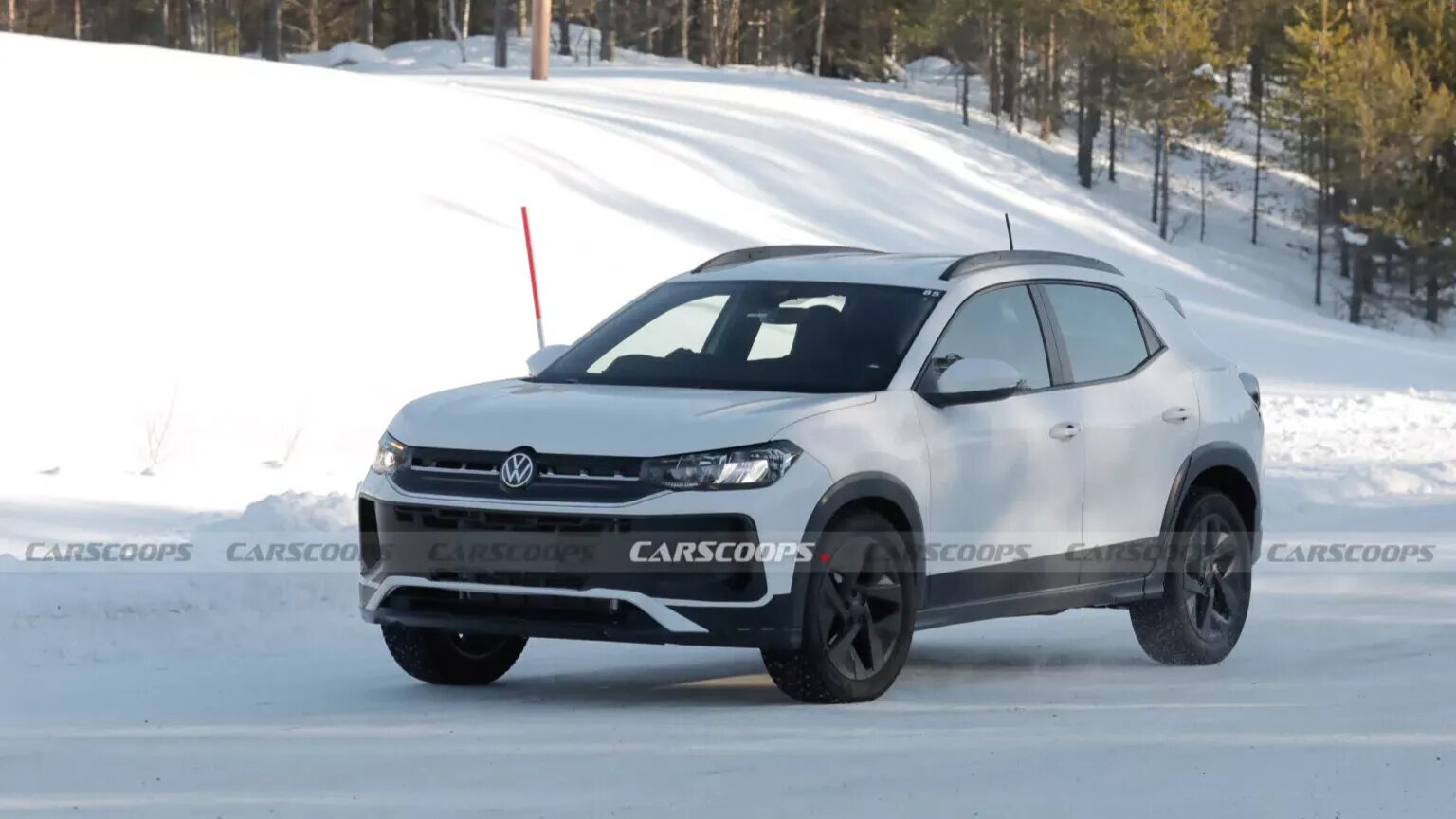 Недорогой кроссовер VW Tera заметили без камуфляжа