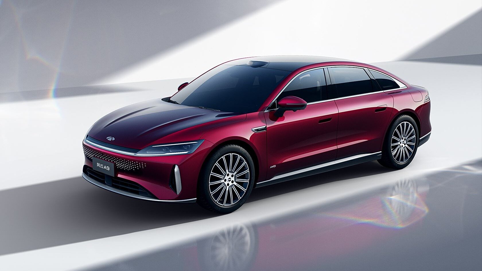 Большой гибридный седан Chery получит автопилот на базе лидара