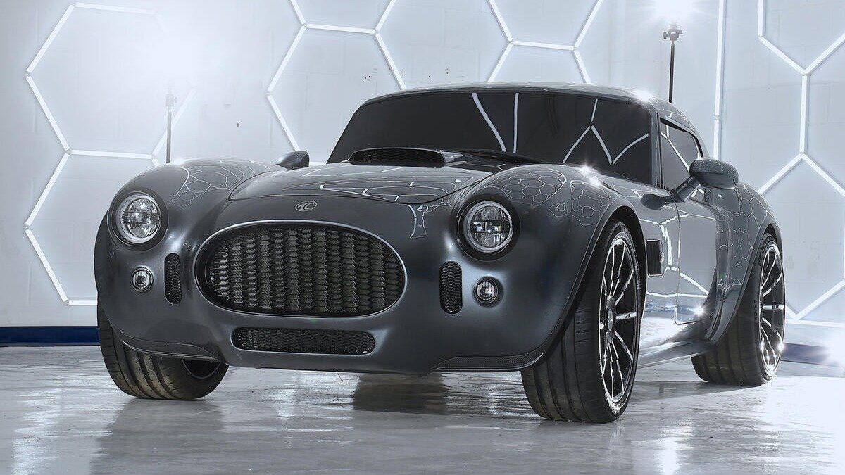 Возрождённая AC Cobra получила новую флагманскую версию на 810 сил