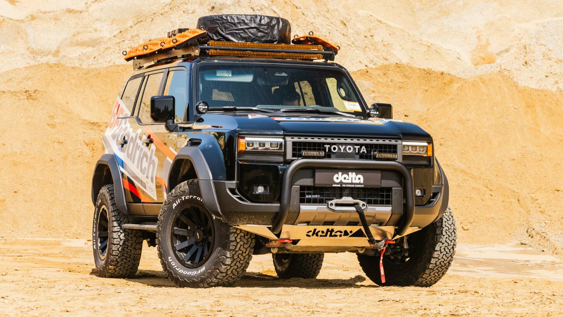 Немцы подготовили новый Toyota Land Cruiser Prado к суровому бездорожью