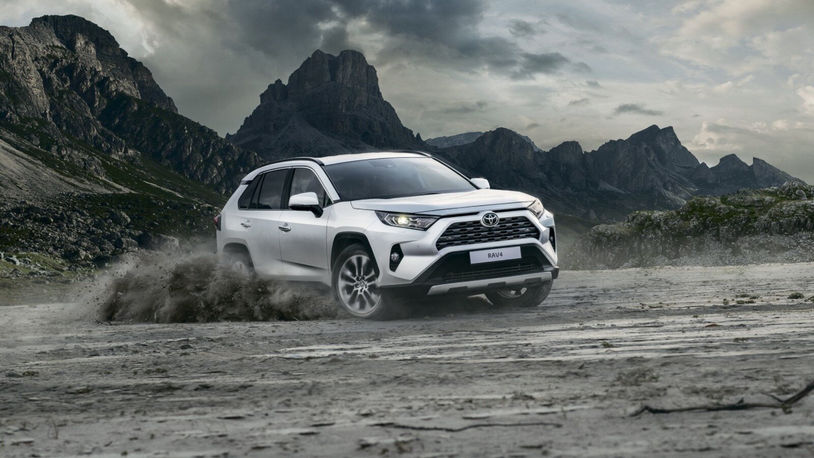 Всех сотрудников российского завода Toyota уволят до конца года