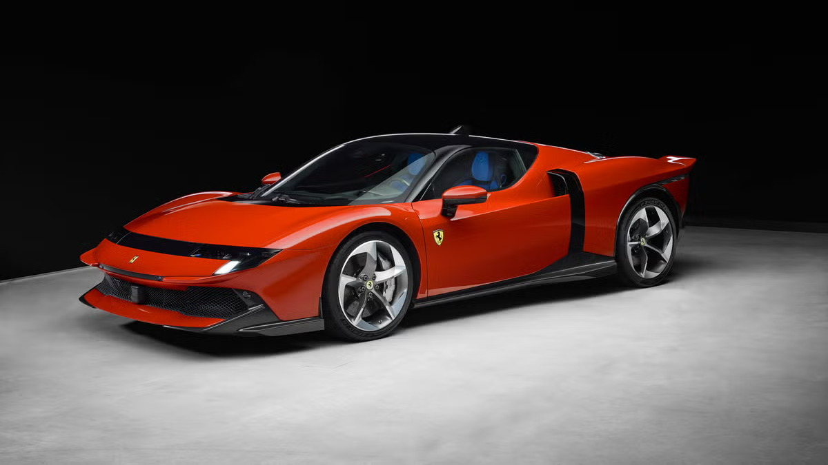В 2026 году Ferrari прогнозирует рост прибыли и готовит пять новинок