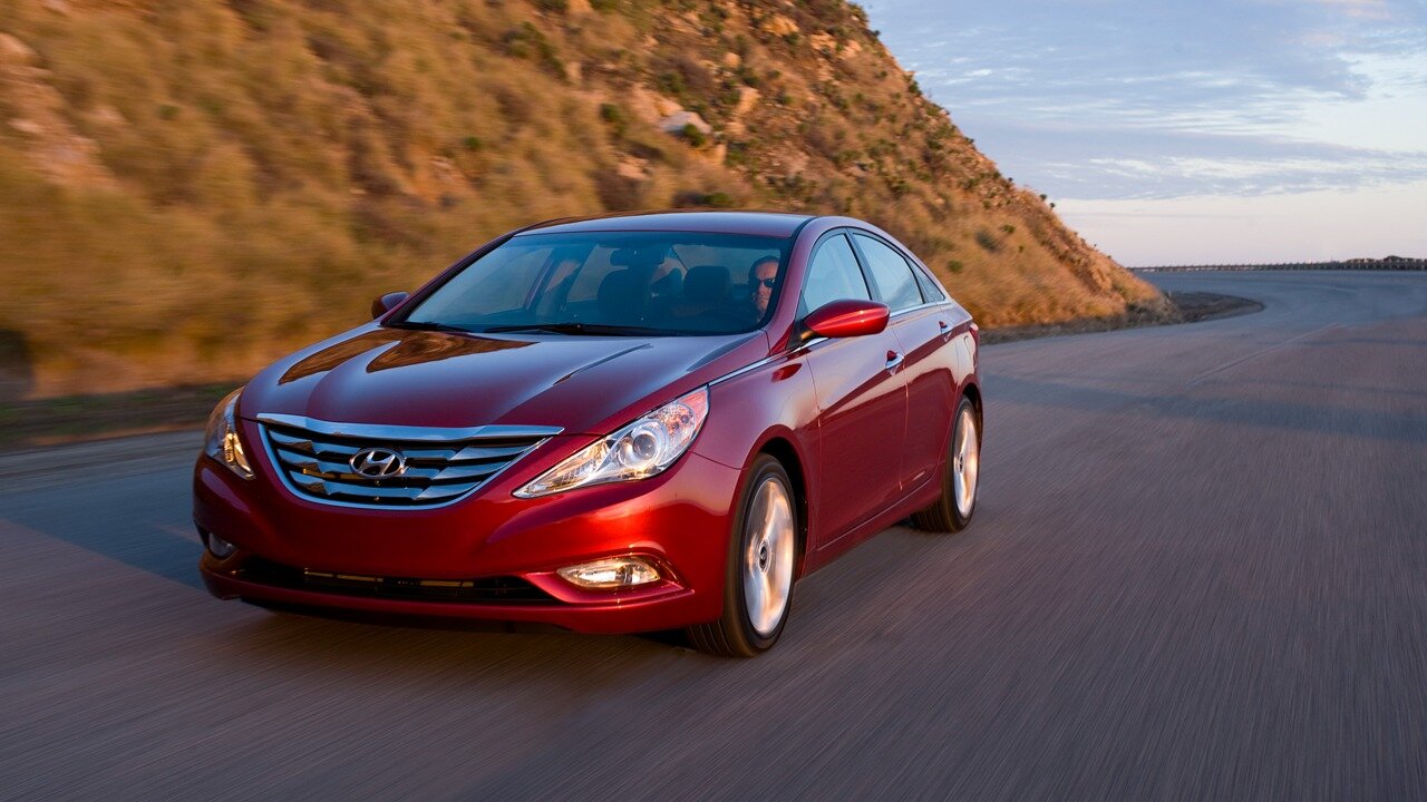 Hyundai повторно отзовёт более 200 тысяч Sonata из-за угрозы пожара