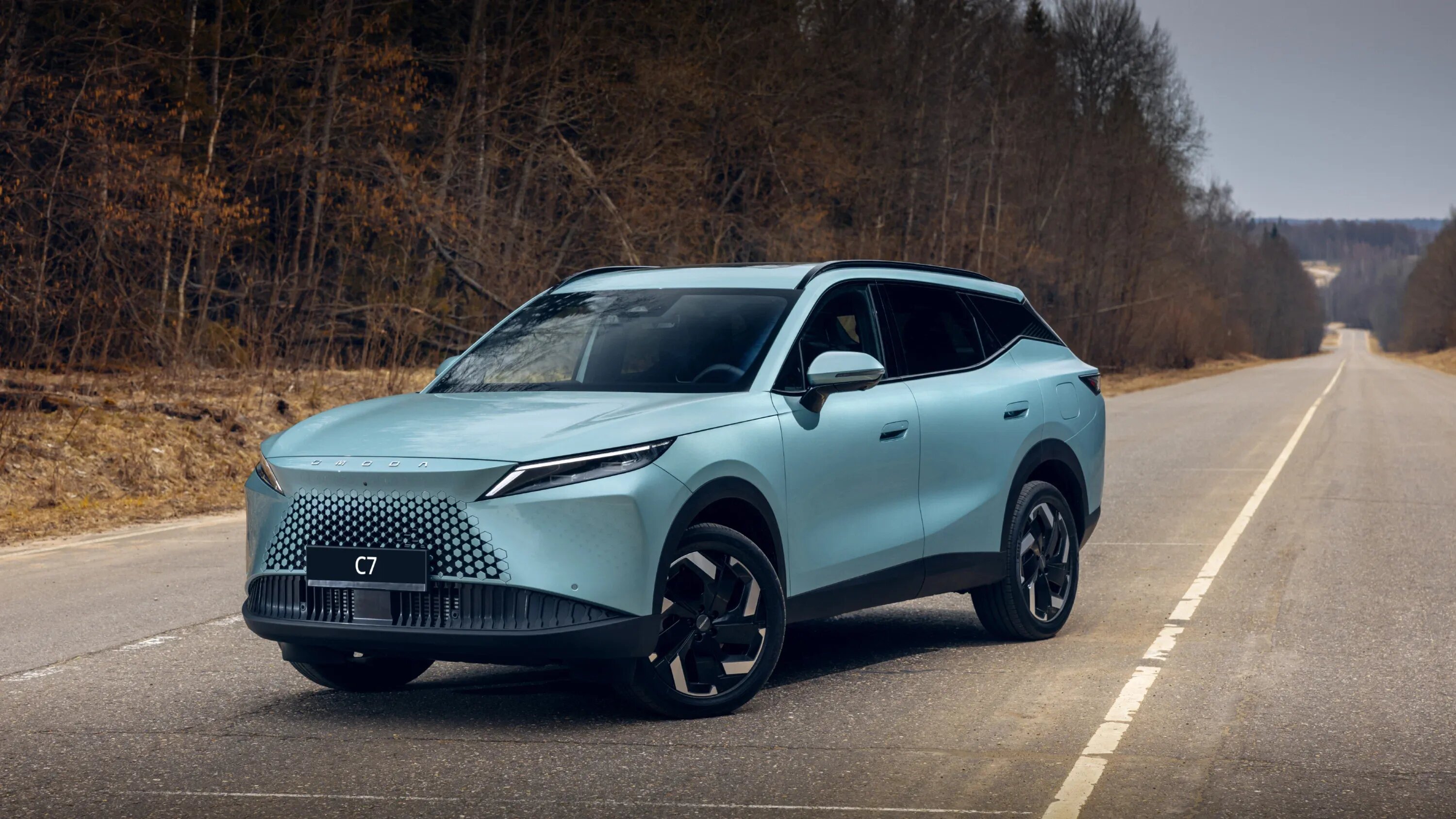 Новый кроссовер Omoda C7 начали продавать в России: комплектации и цены