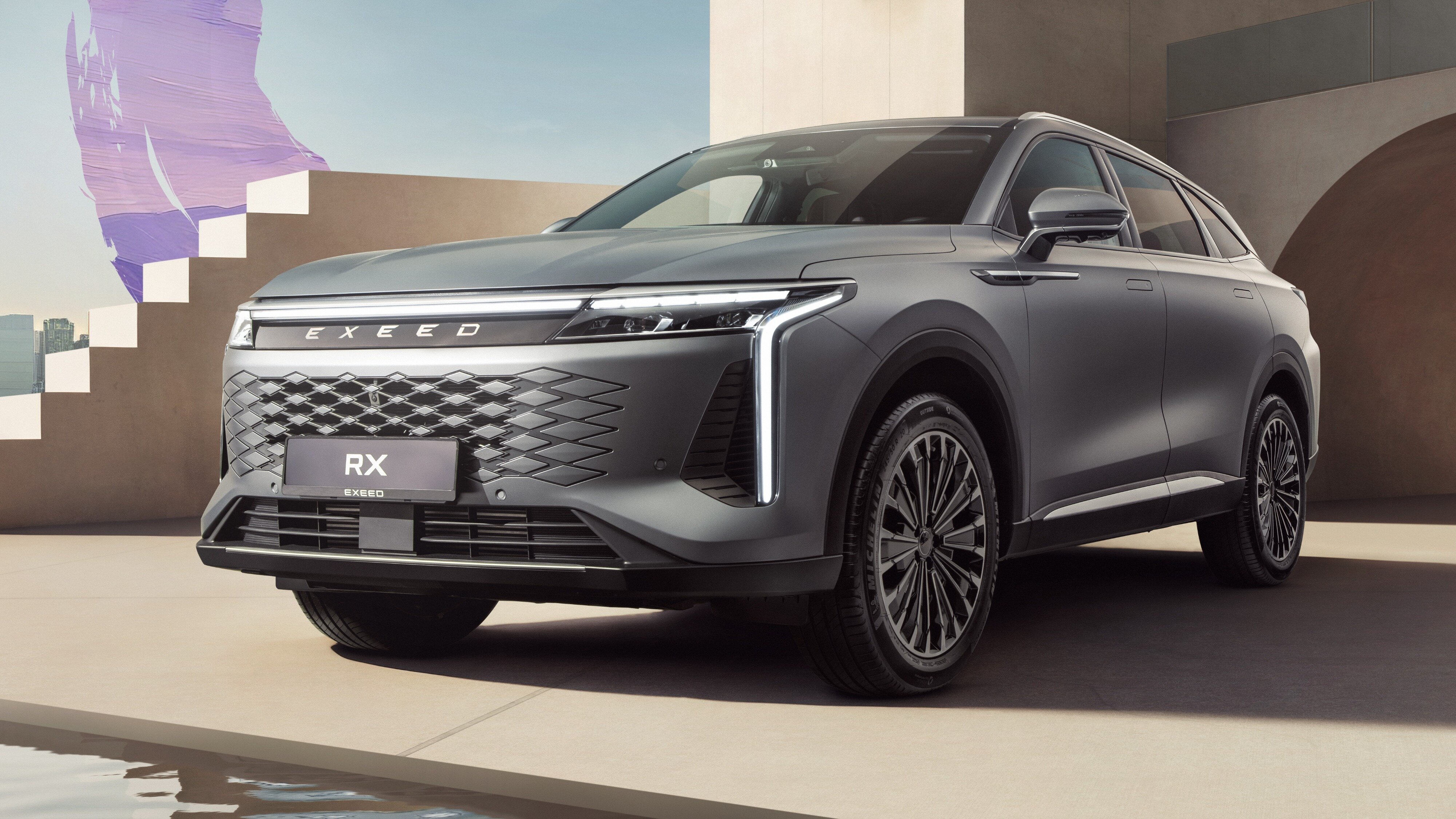 В России появился Exeed RX 2025 года — цена выросла на 250 тысяч рублей