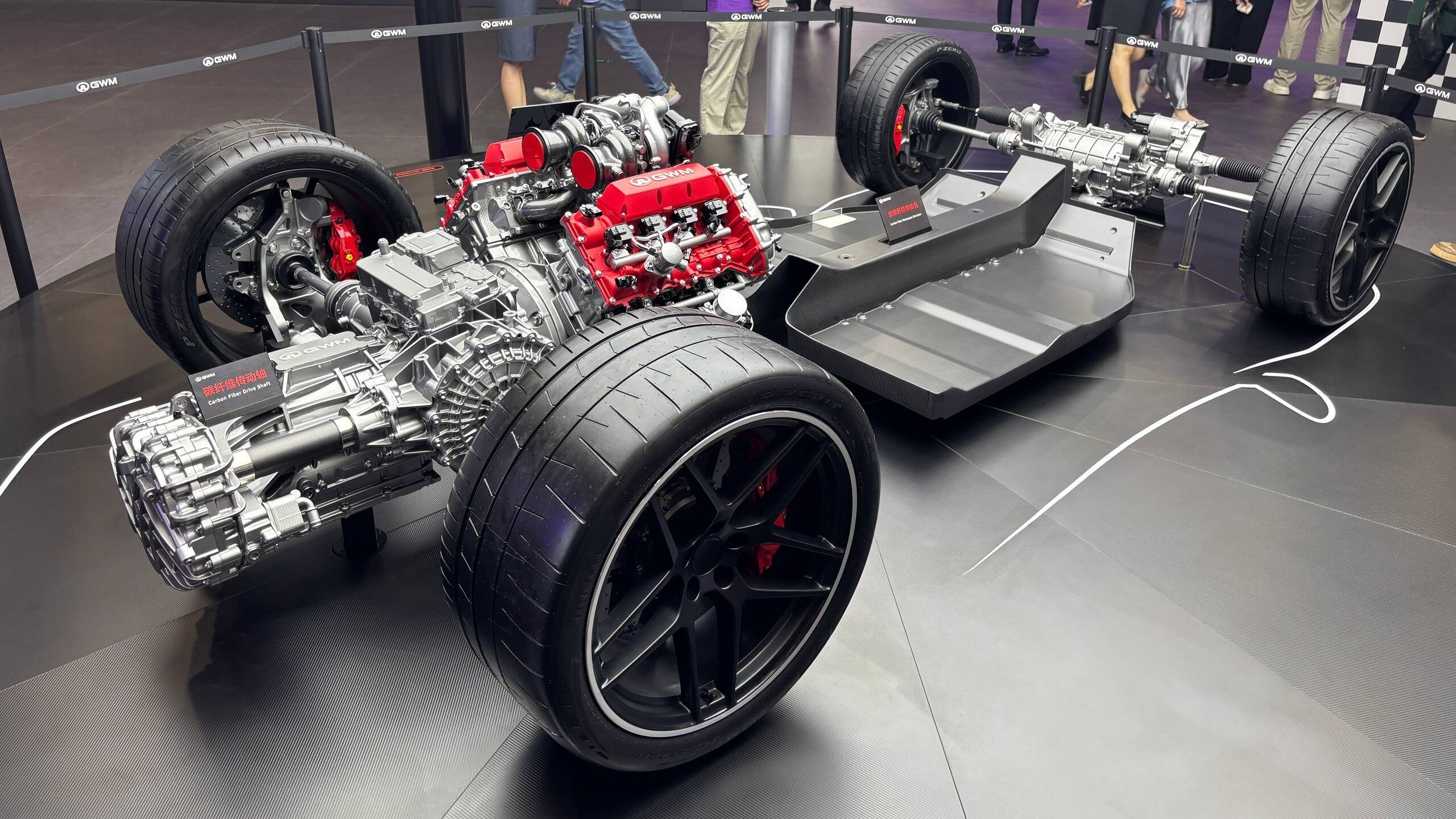 Great Wall показал «начинку» своего первого суперкара