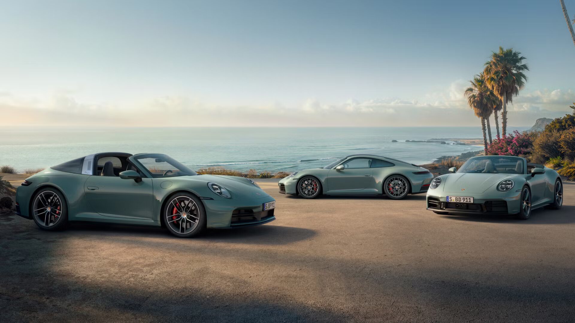 Обновлённый Porsche 911 обзавёлся тремя новыми версиями с полным приводом