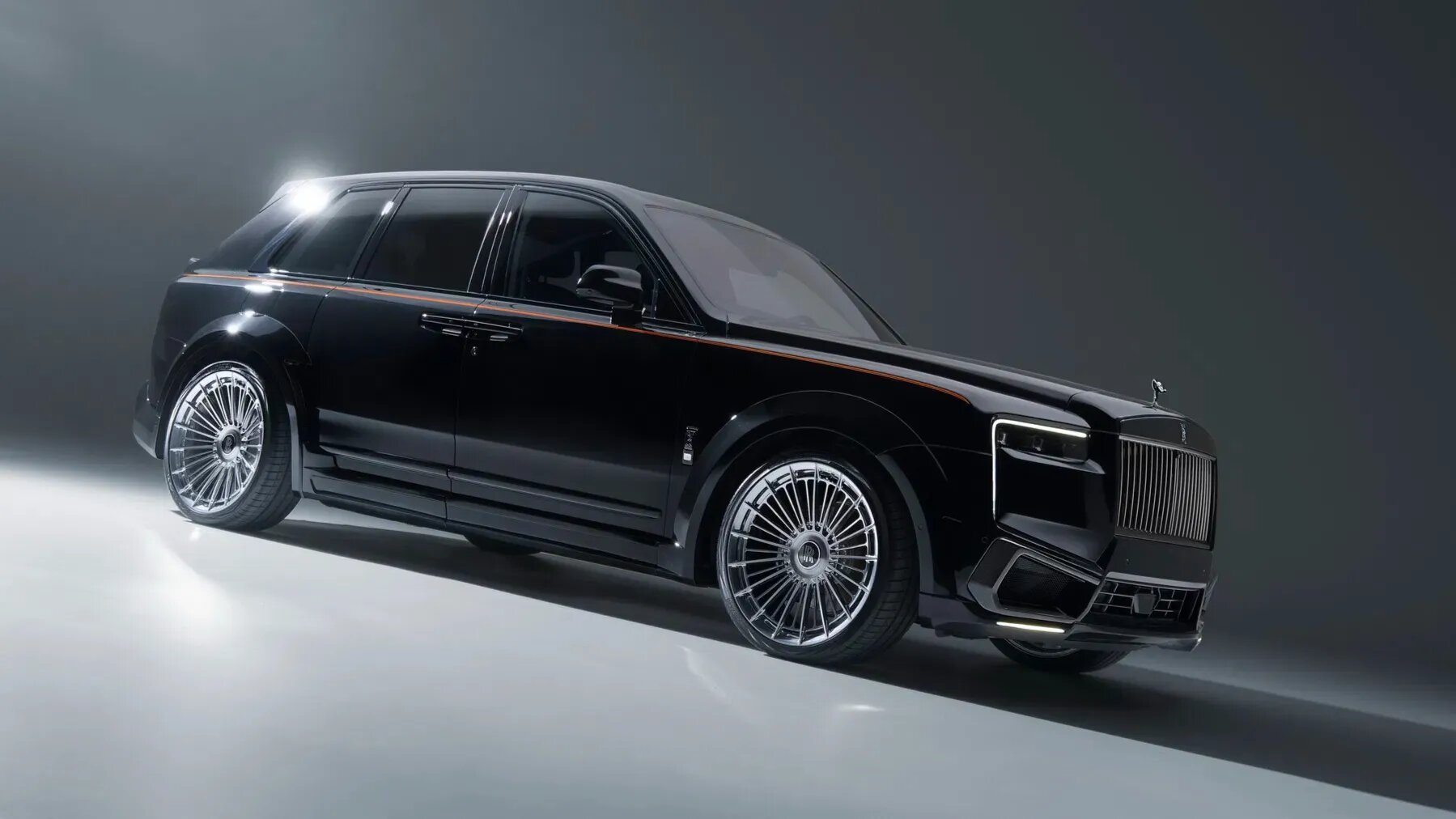 Rolls-Royce Cullinan получил пакет доработок «Передозировка»