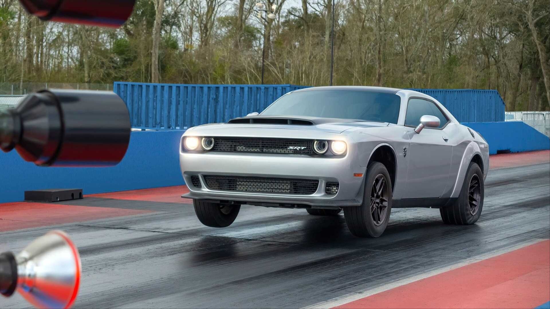 Названа цена самой дорогой опции мощнейшего Dodge Challenger