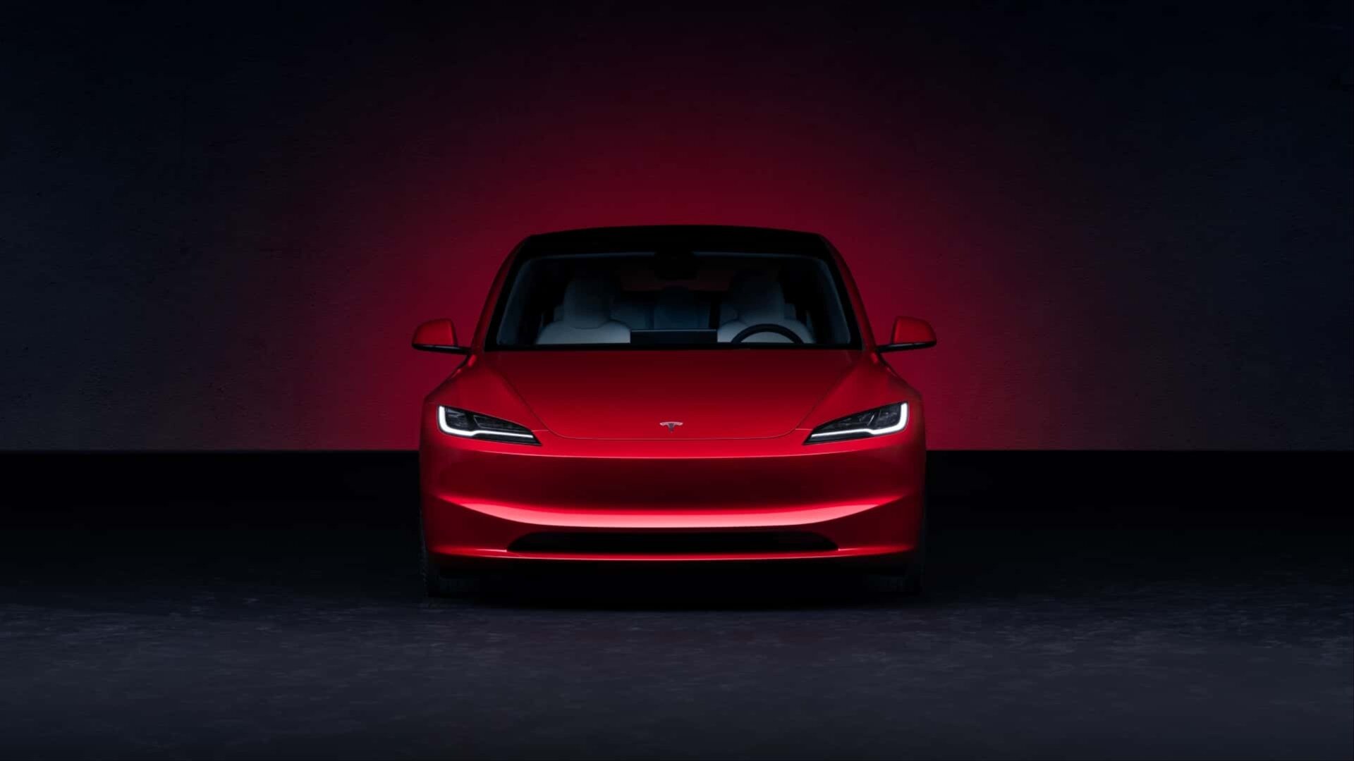 Канада в ответ на пошлины Трампа заморозила субсидии на электрокары Tesla