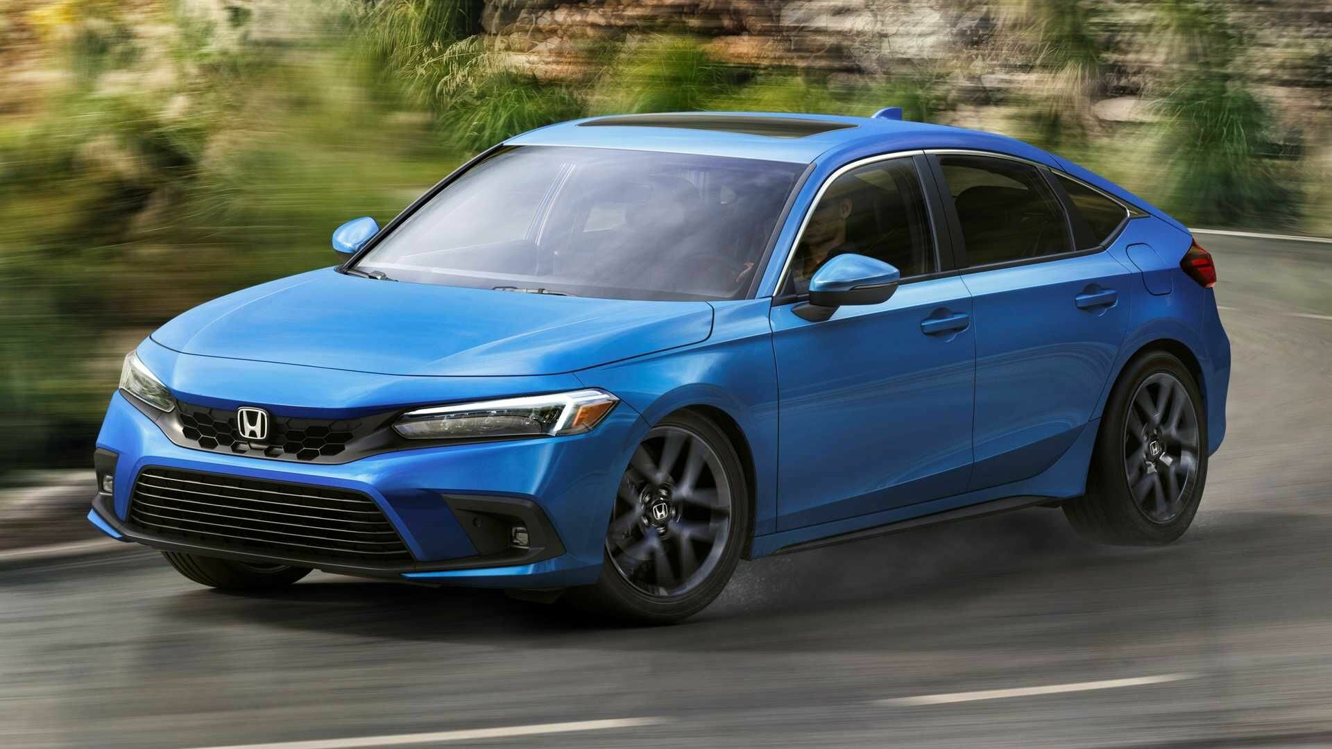 Новый Honda Civic стал пятидверным хэтчем на «механике»