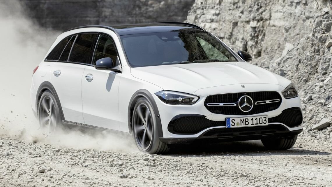 Универсал Mercedes-Benz C-класса впервые получил вседорожную версию