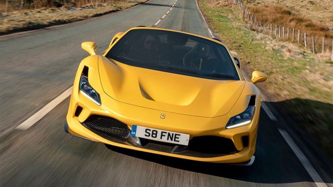 Дизайнер iPhone и iPad будет рисовать Ferrari
