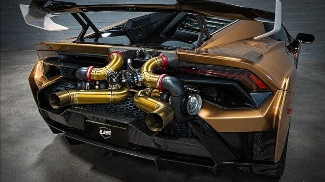 Lamborghini Huracan стал мощнее Bugatti Tourbillon