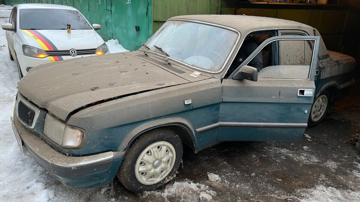 Забытую на 20 лет в гараже новую «Волгу» продают на Авто.ру