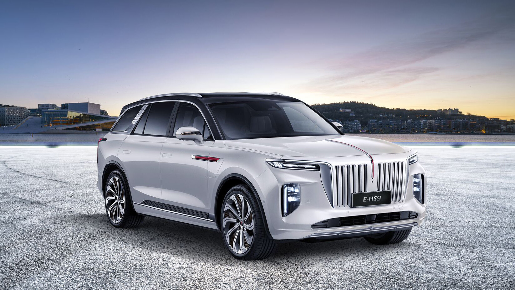 Китайский премиум-бренд Hongqi хочет выйти на российский рынок с четырьмя моделями