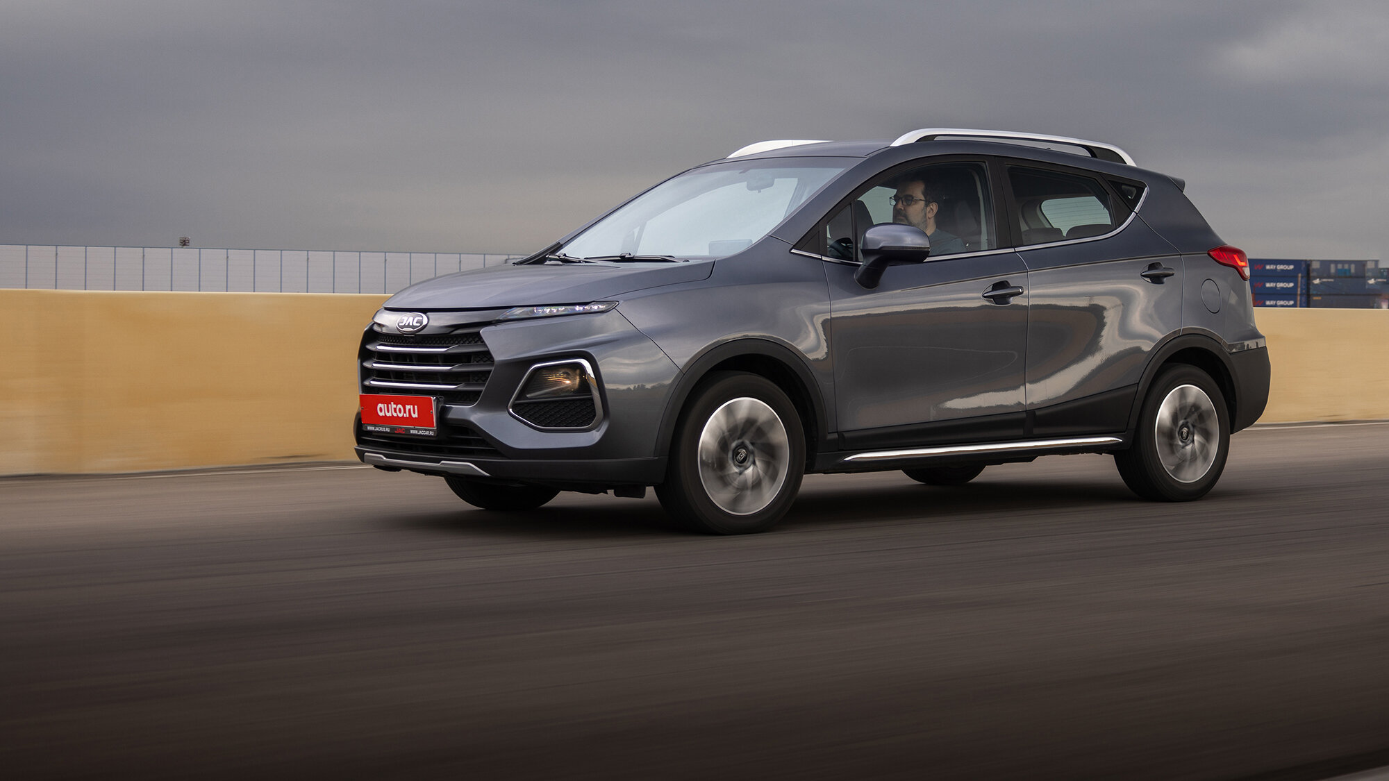 JAC JS3: первый тест пухлого кроссовера для мастеров экономии