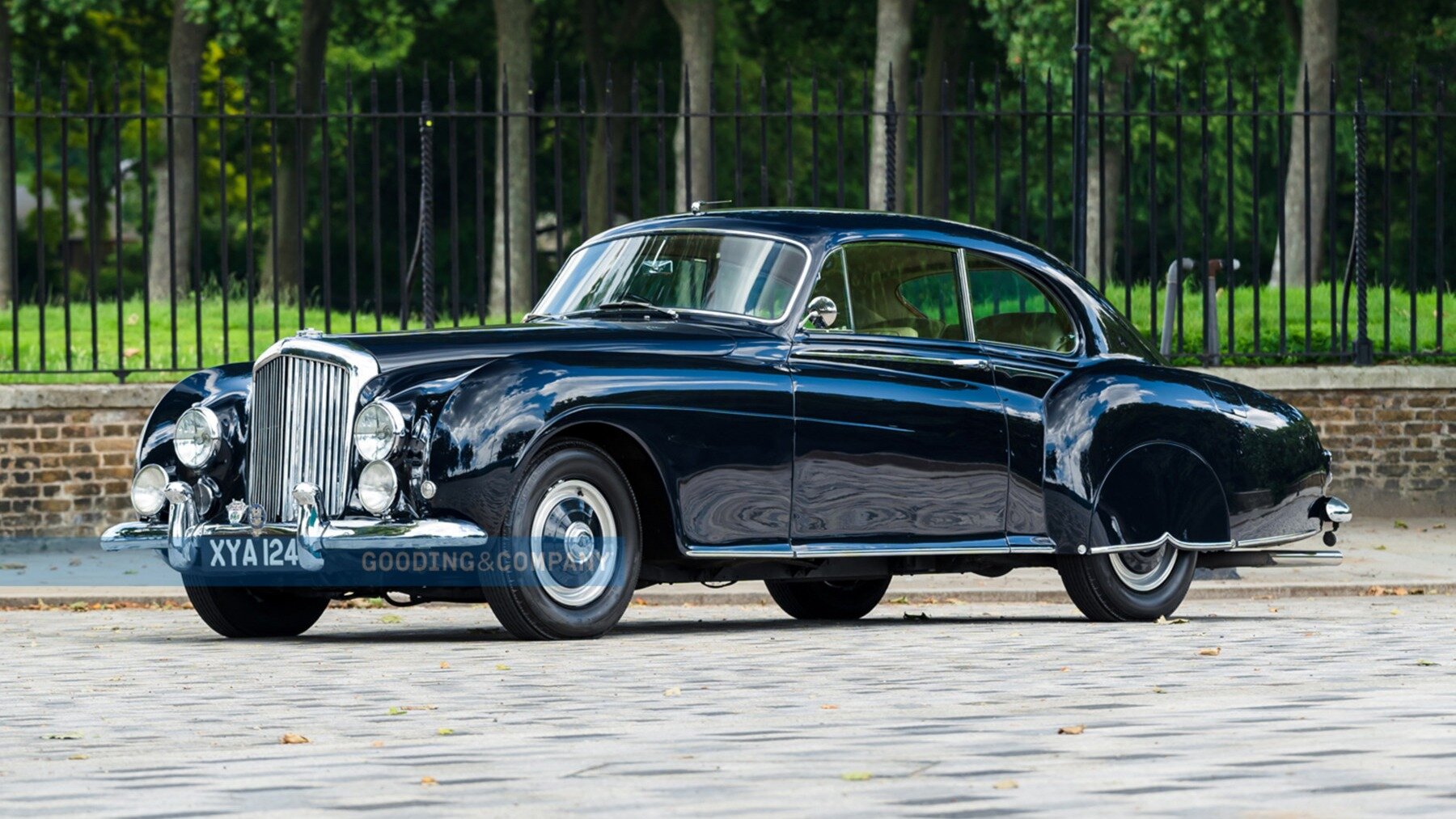 На торги выставят Bentley R-Type Continental Fastback: он был самой быстрой 4-местной машиной в 1950-х