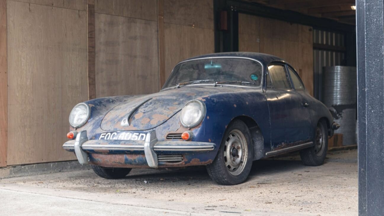 Старинный Porsche нашли в сарае, а теперь недорого продают