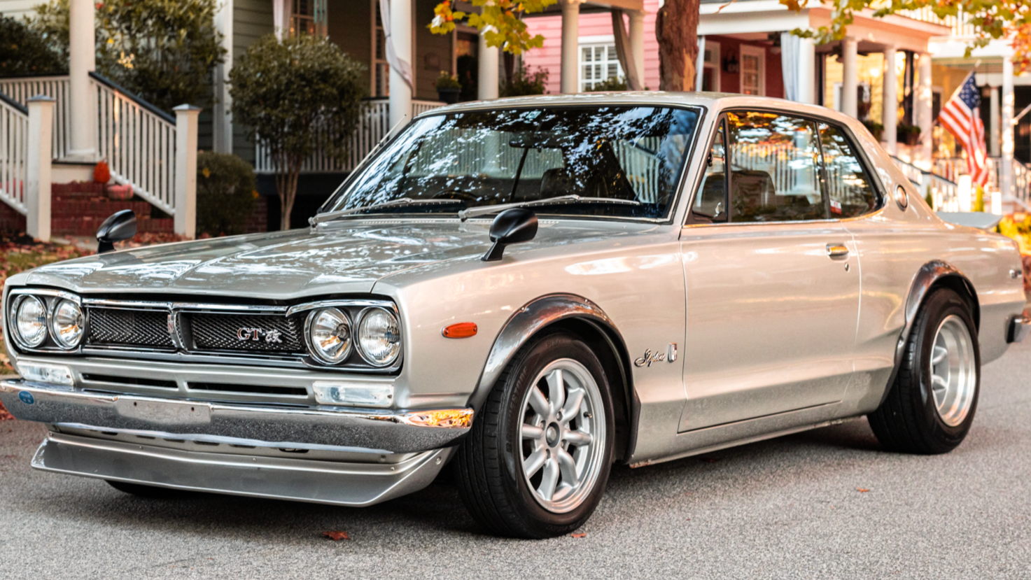На продажу выставили крутой Nissan Skyline 1971 года с большим мотором