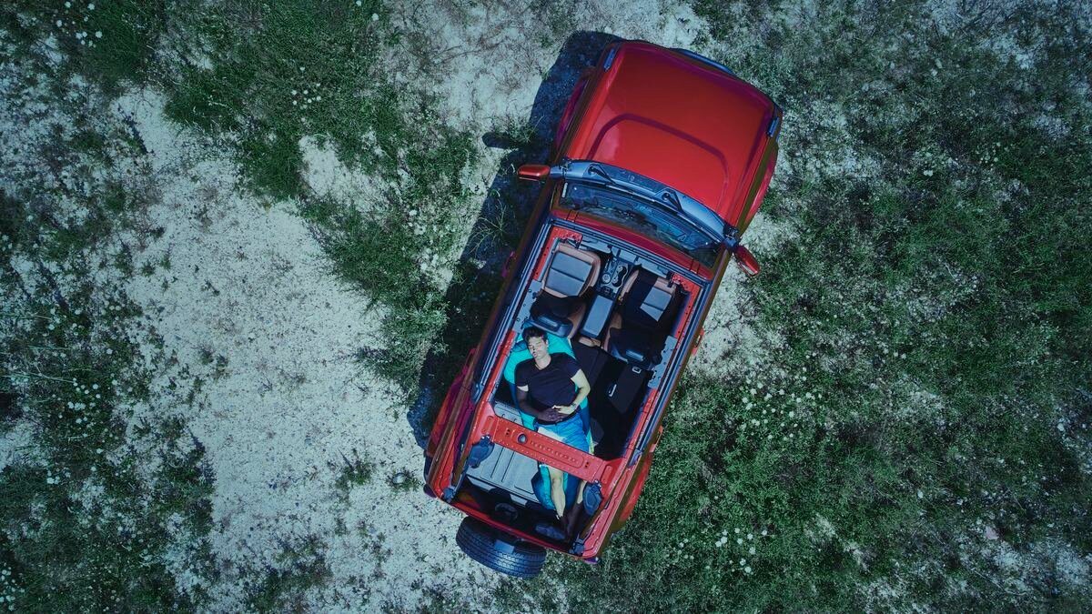 Компания Ford рассказала, что в новом Bronco можно спать