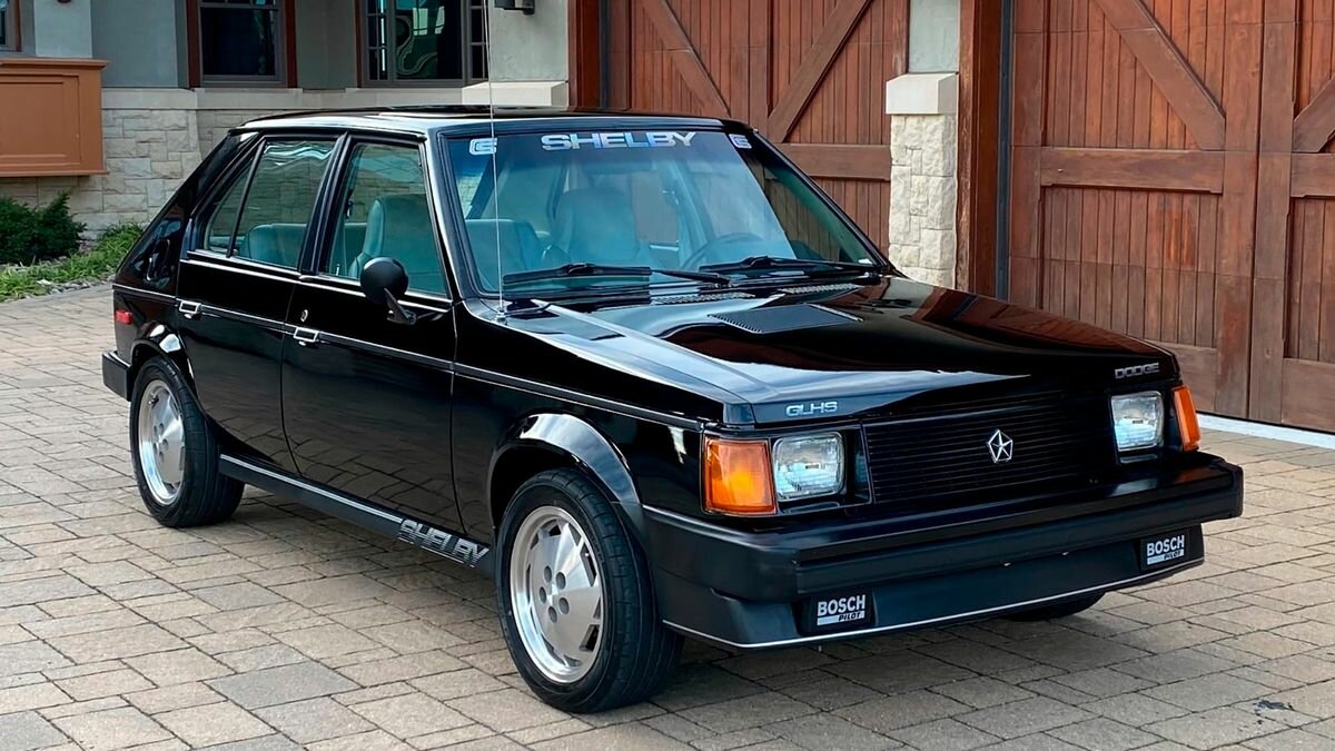 Хот-хэтч Кэрролла Шелби пустят с молотка. Это — турбированный Dodge Omni