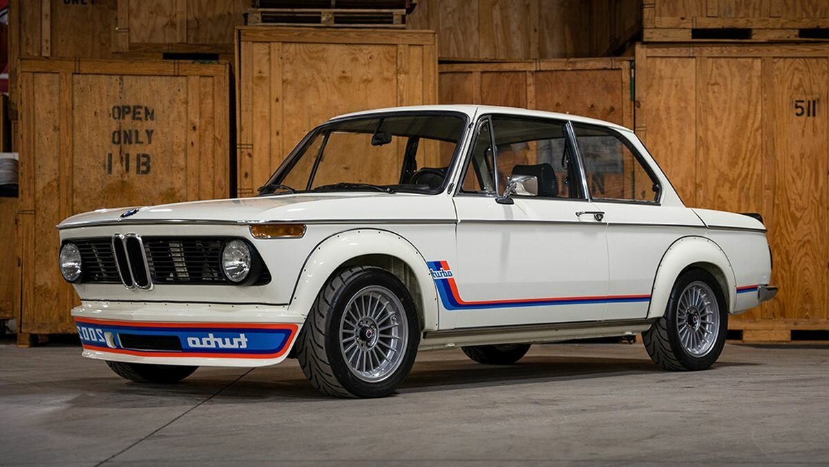 Редкий спорткар BMW 2002 Turbo продадут на аукционе за 9–10 миллионов рублей
