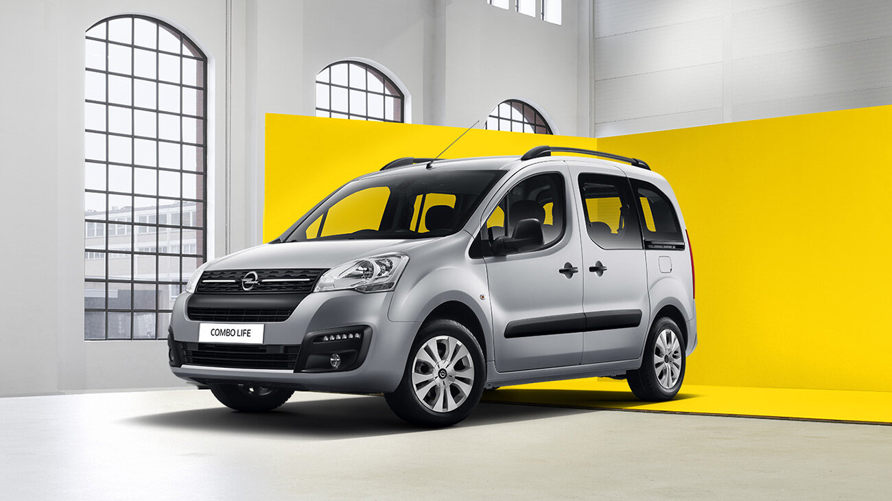 Opel будет выпускать в России недорогой компактвэн: цены, моторы и комплектации