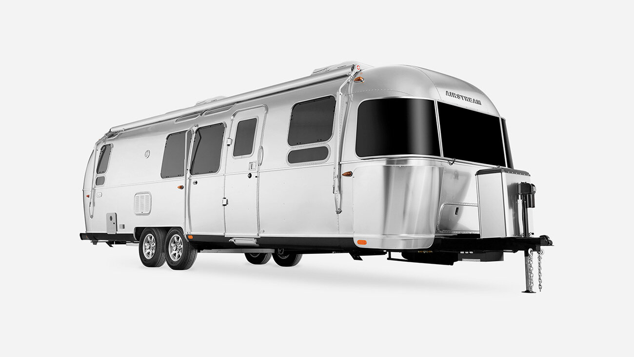 На удалёнку за 8 миллионов: Airstream показала кемпер с отдельным кабинетом
