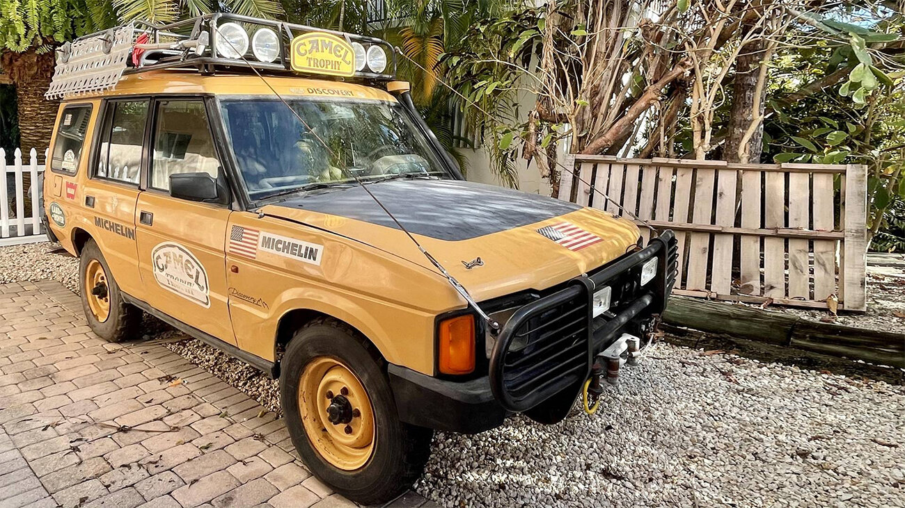 В США продают Land Rover Discovery 1992 года: он выжил на Camel Trophy