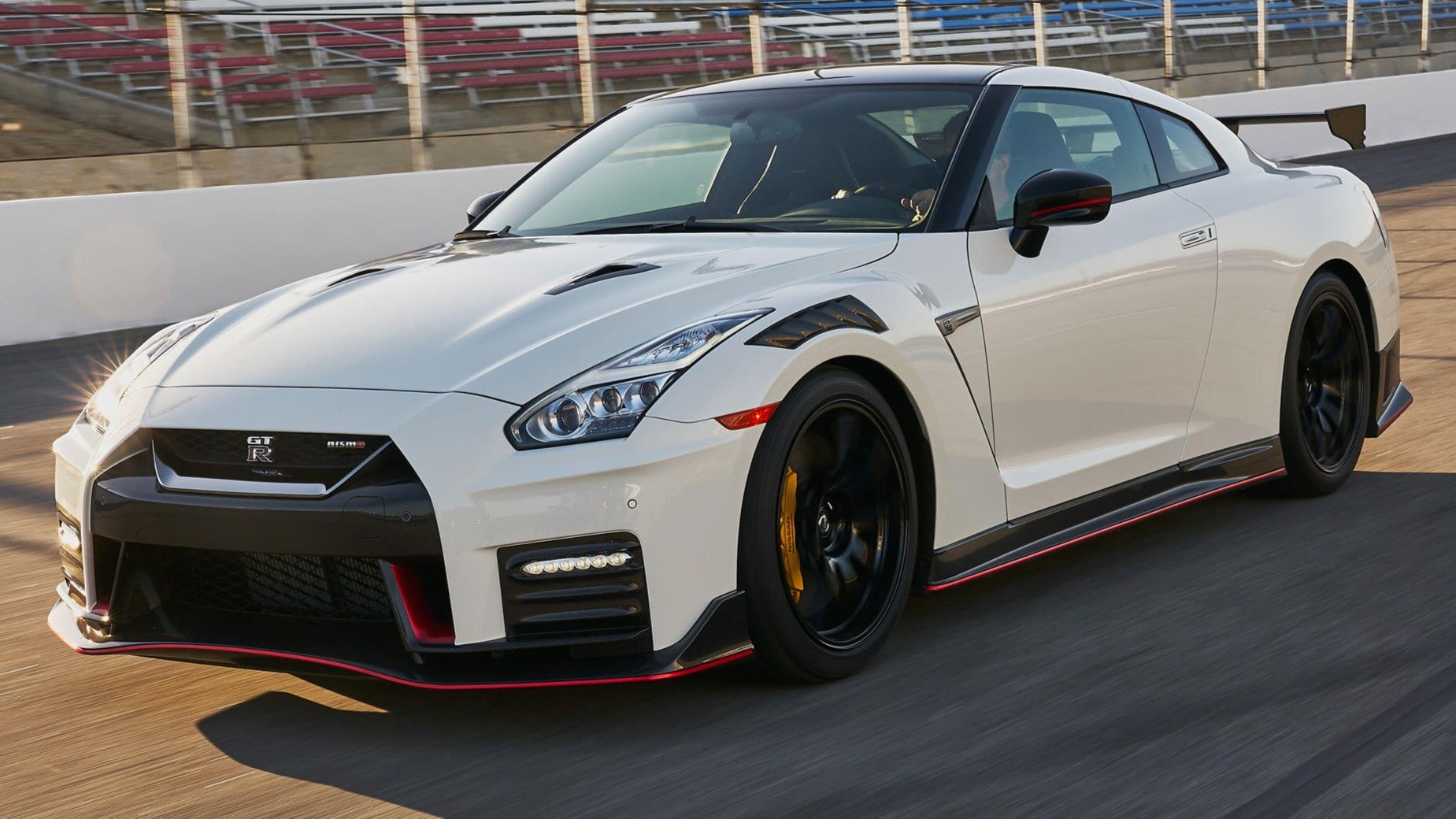 Новый Nissan GT-R может оказаться не таким уж новым