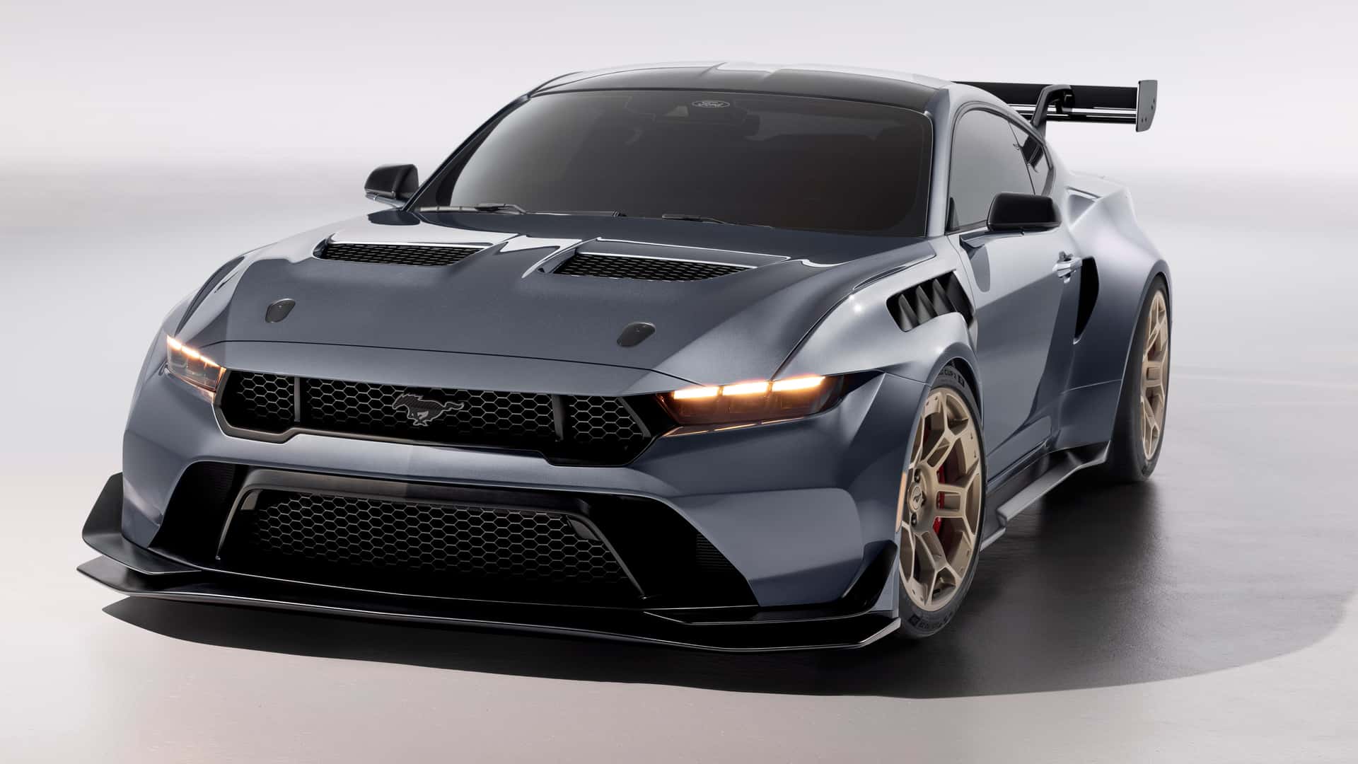 Создатель Ford Mustang займётся дизайном китайских автомобилей BAIC