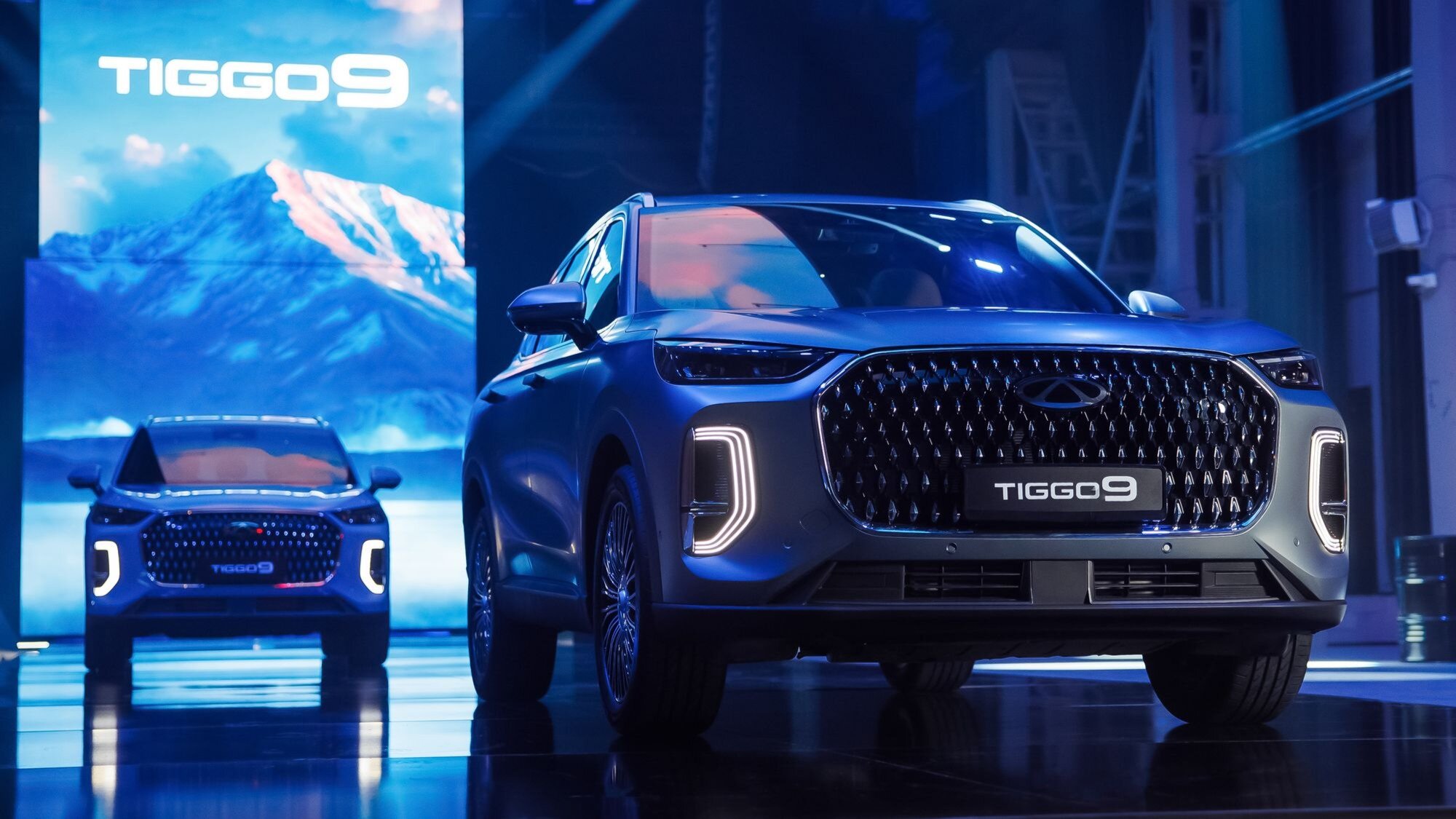 В России представили трёхрядный кроссовер Chery Tiggo 9: известны цены