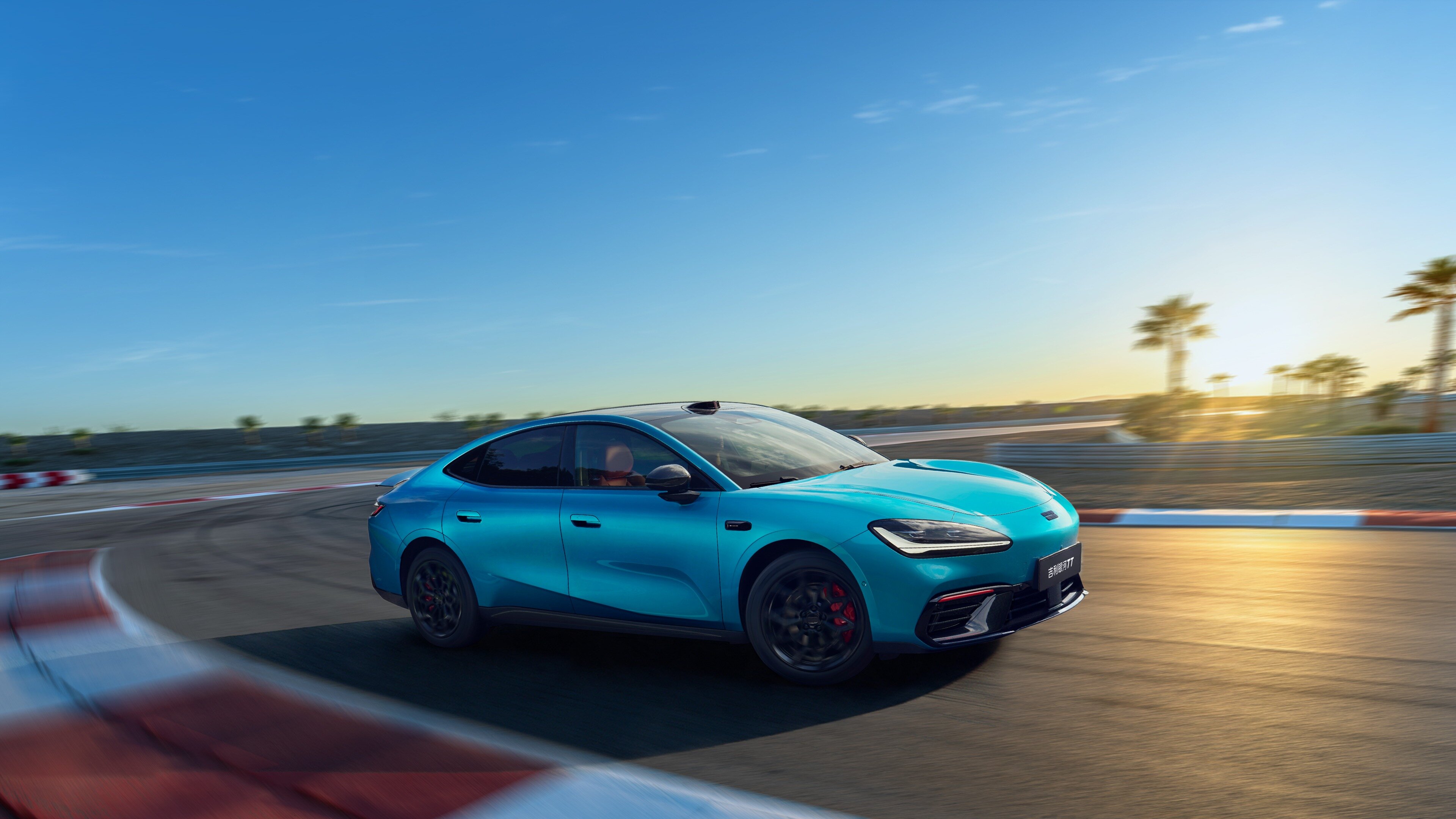 Самый быстрый Geely TT оказался заметно дешевле конкурента
