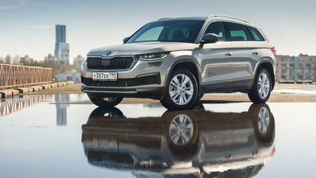 Матричные фары и двухспицевый руль: первый тест обновлённого Skoda Kodiaq
