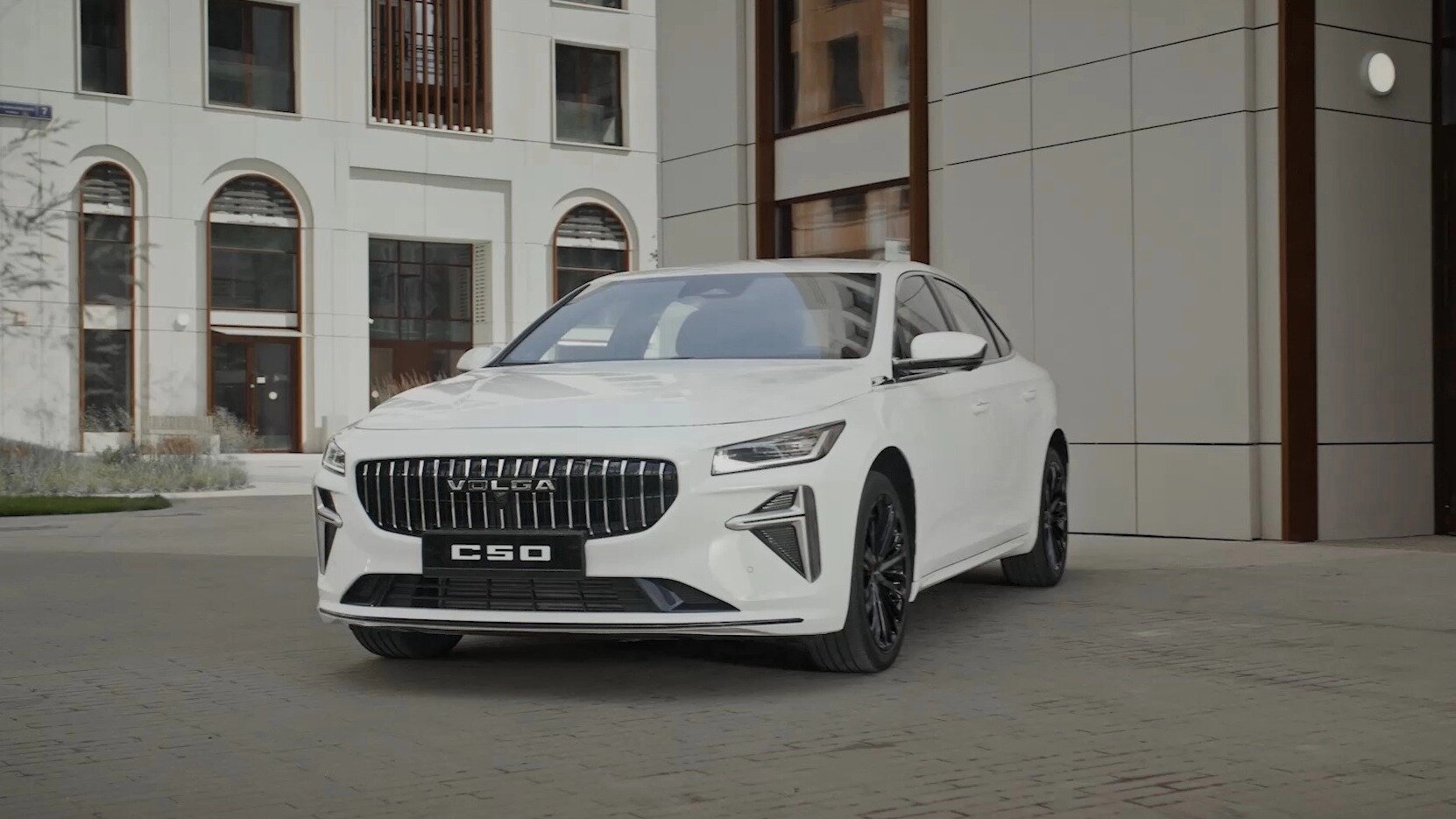 Volga C50 запустят в такси в тарифе «Бизнес»