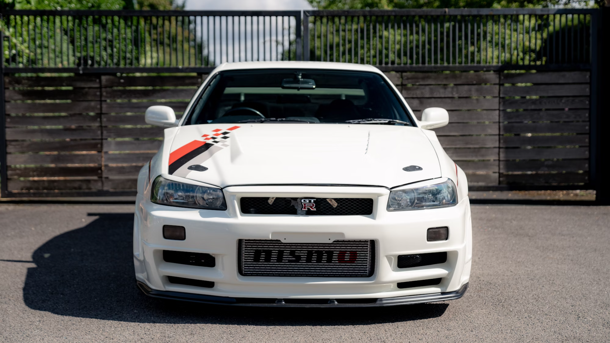 Nissan Skyline в редком исполнении V-Spec II Nur R-Tune продали на