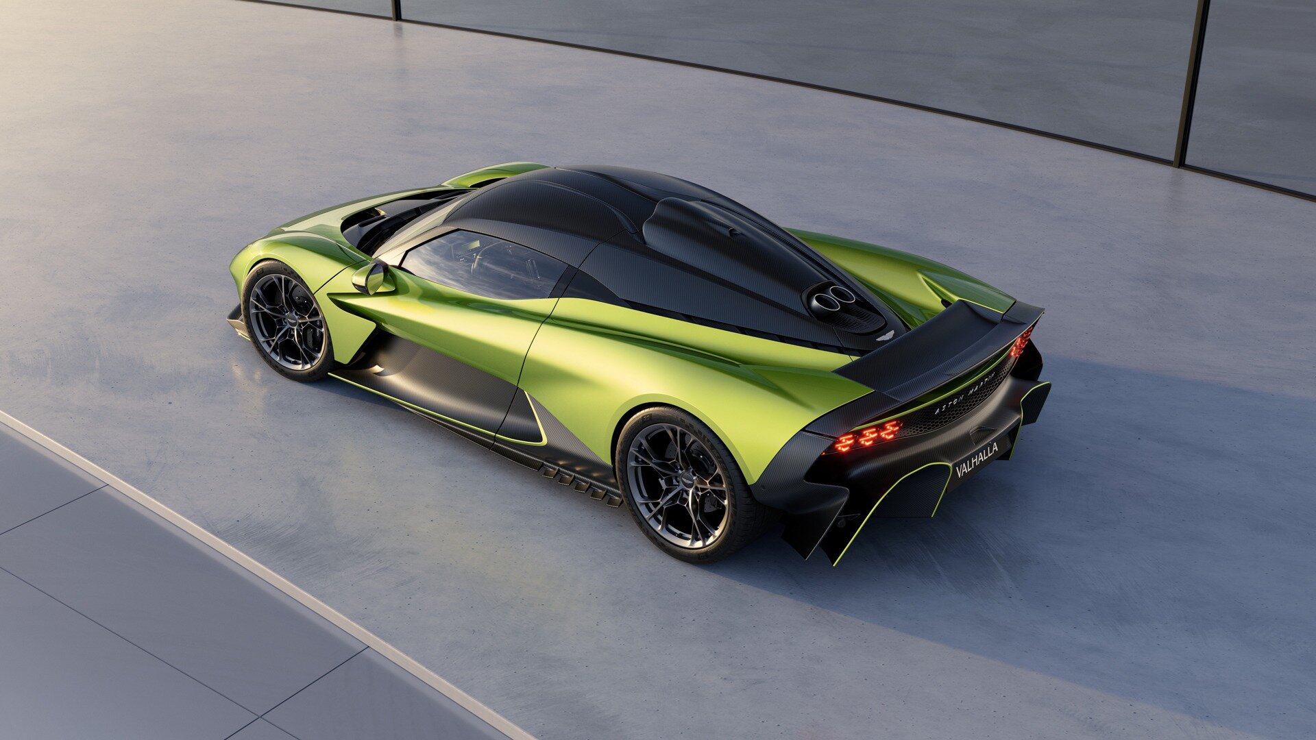 Aston Martin представит новый суперкар уже в ноябре