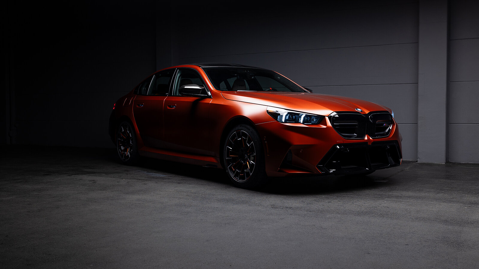 Первый новый BMW M5 для США продадут на аукционе — он будет уникальным