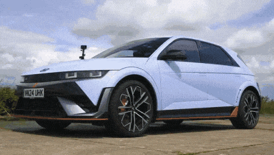 Электрокар Hyundai Ioniq 5 N выставили в дрэге против Lamborghini Aventador