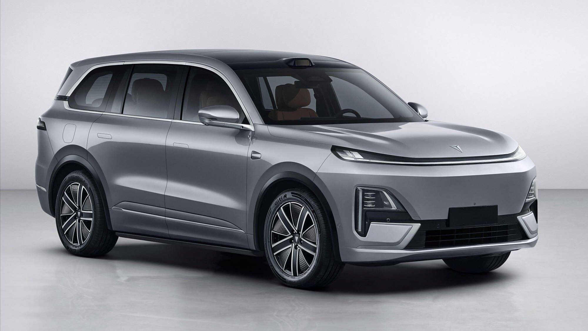 У Changan появится большой гибридный кроссовер