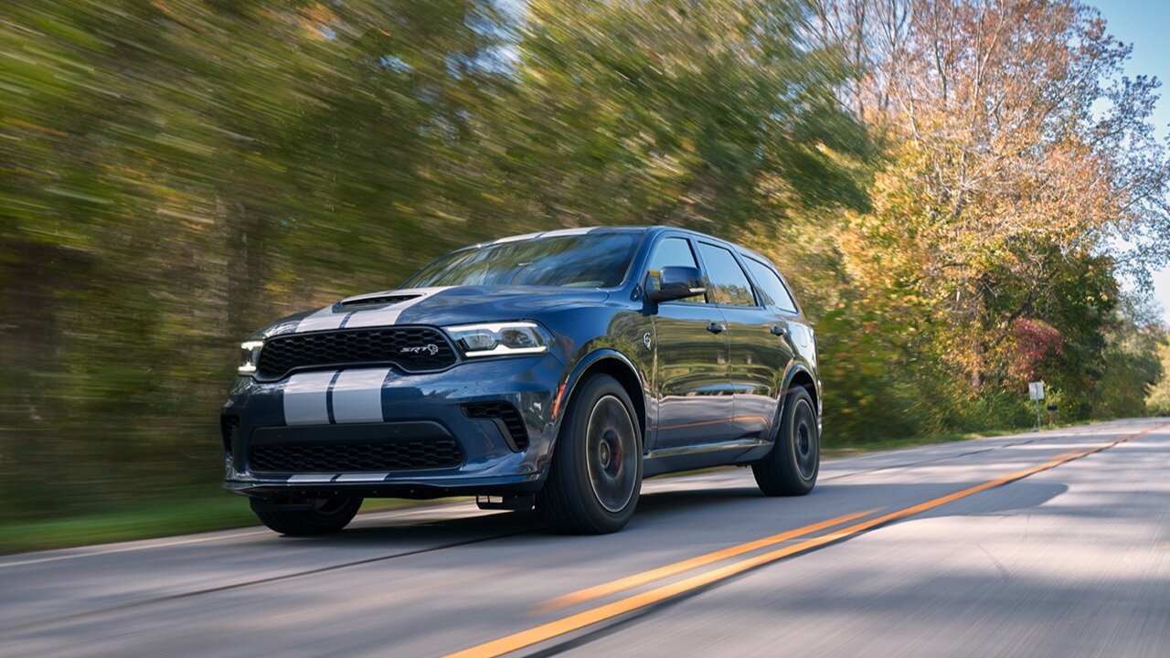 Владельцы сверхмощных внедорожников Dodge Durango Hellcat подали на фирму в суд: их выпустят слишком много