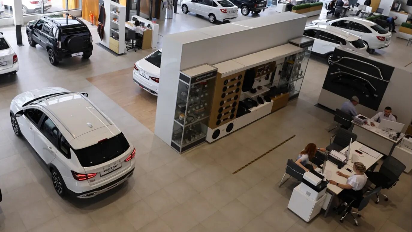 Российский авторынок замедлил рост