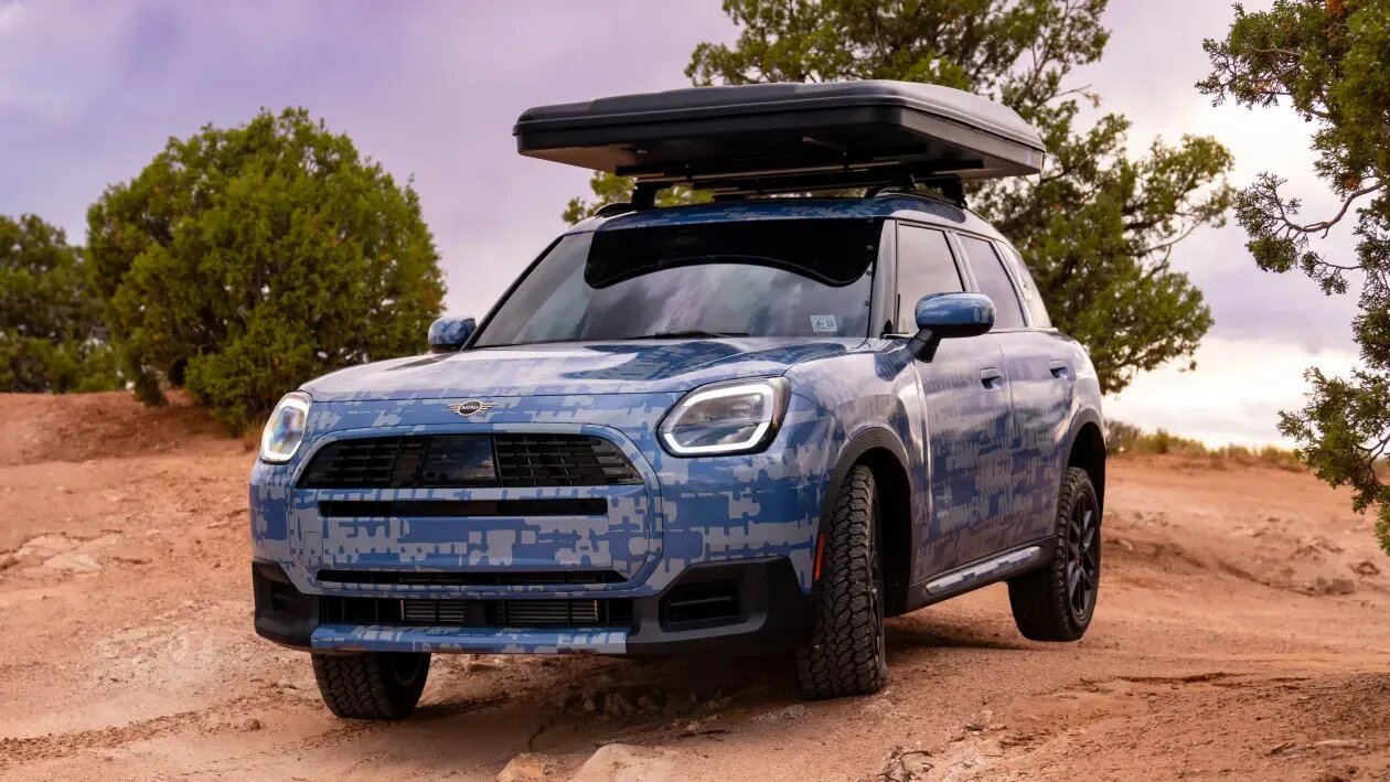 Mini готовит кроссовер Countryman к настоящему бездорожью