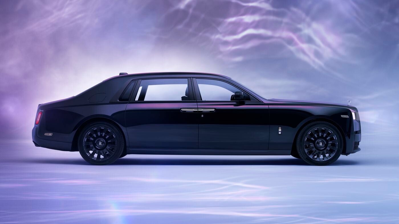 Rolls-Royce показал эксклюзивный Phantom Syntopia, который создавали четыре года