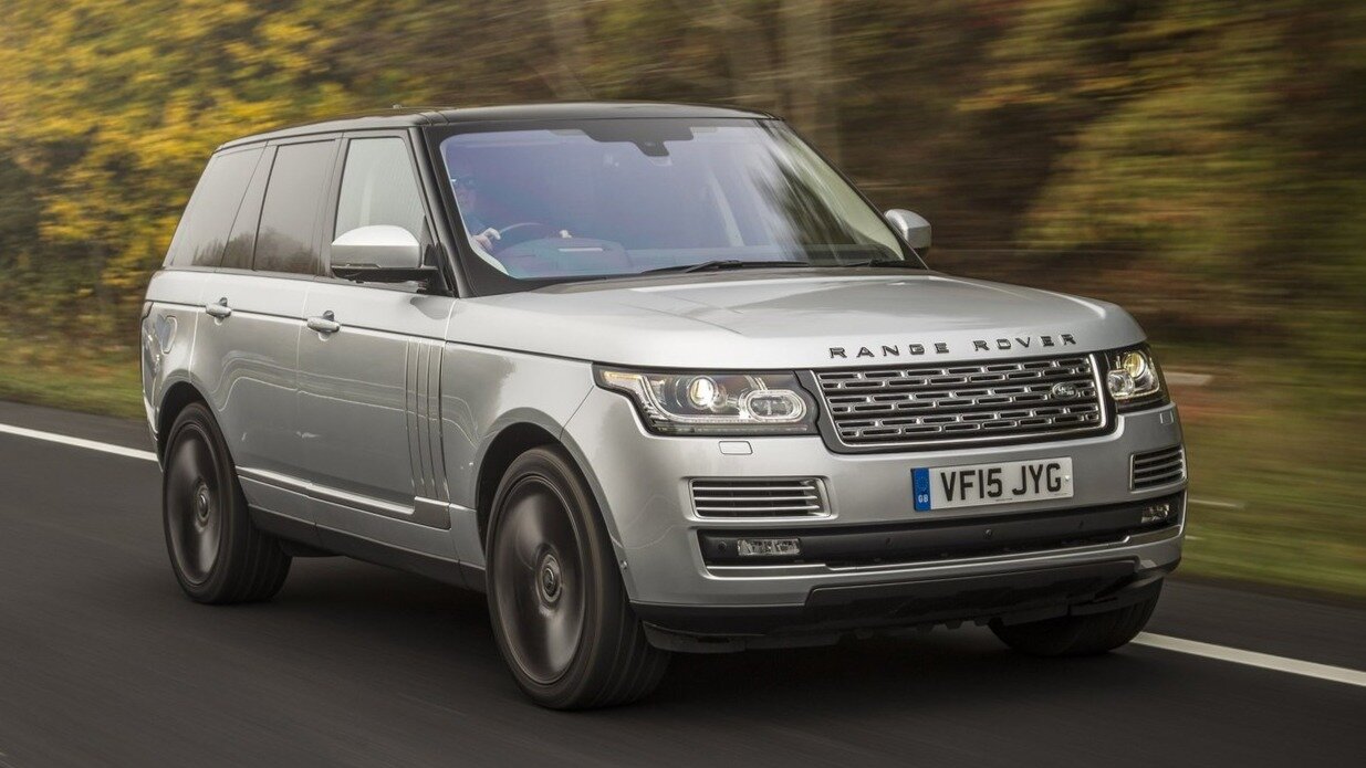 Почти 15 тысяч Range Rover и Range Rover Sport отозвали из-за проблем с ремнями безопасности