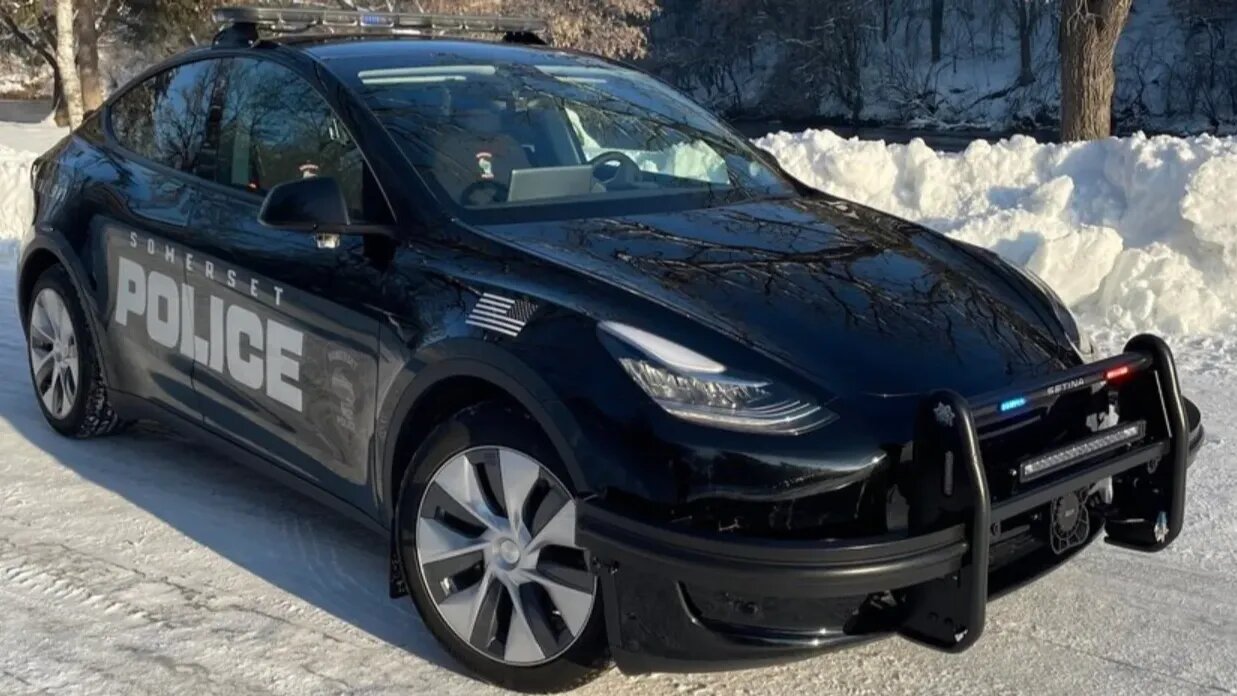 Tesla Model Y сэкономит полиции в США 80 000 долларов
