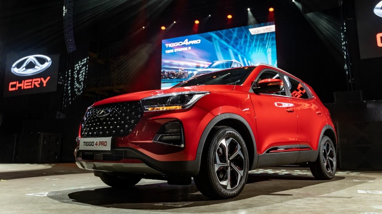 В России представили субкомпактный кроссовер Chery Tiggo 4 Pro: все цены и комплектации