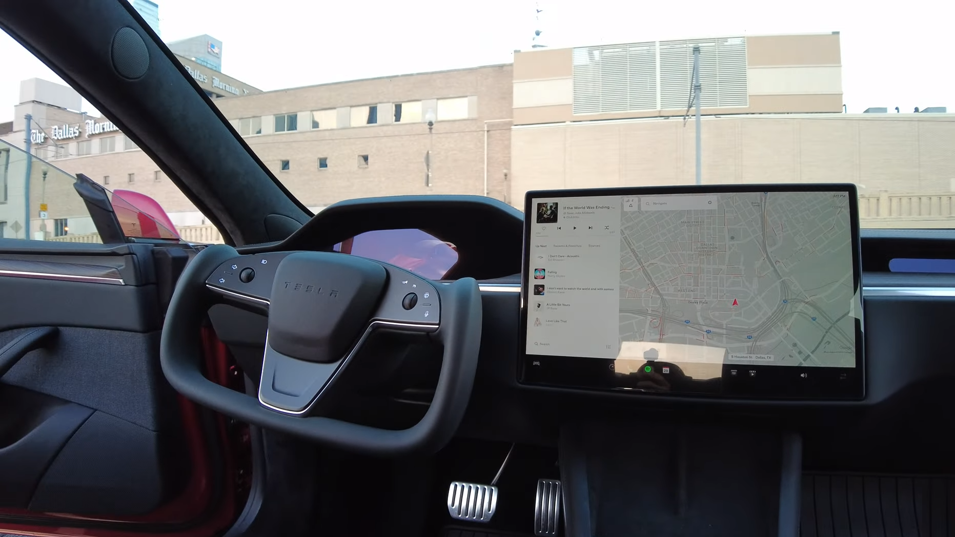 Блогер проверил качество новой Tesla Model S и нашёл много недостатков. Видео